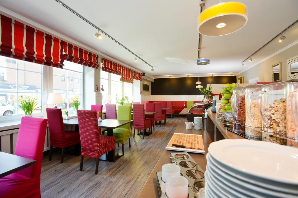 Hotel Duenenburg เวสเทอร์แลนด์ ภายนอก รูปภาพ